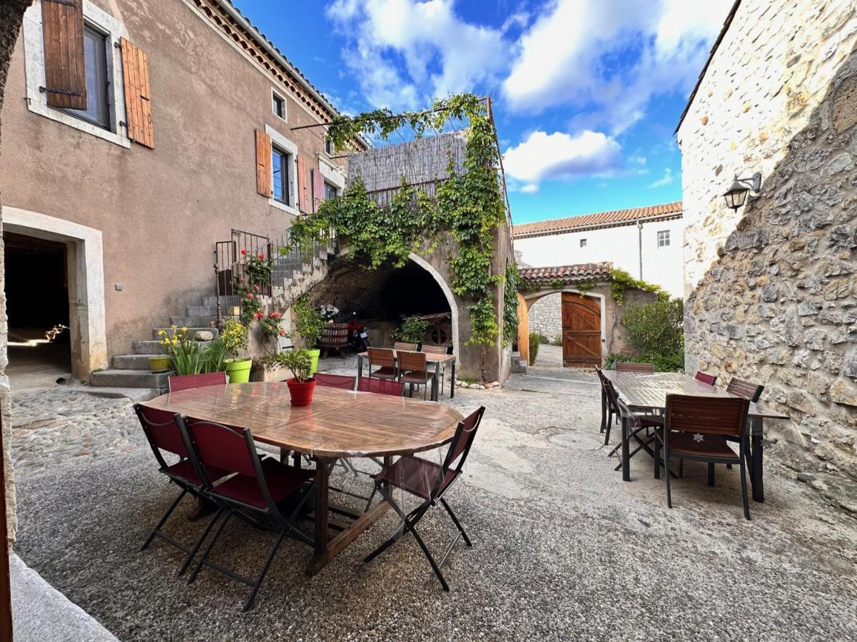 Chambres D'Hotes Les Clapas Chauzon Экстерьер фото